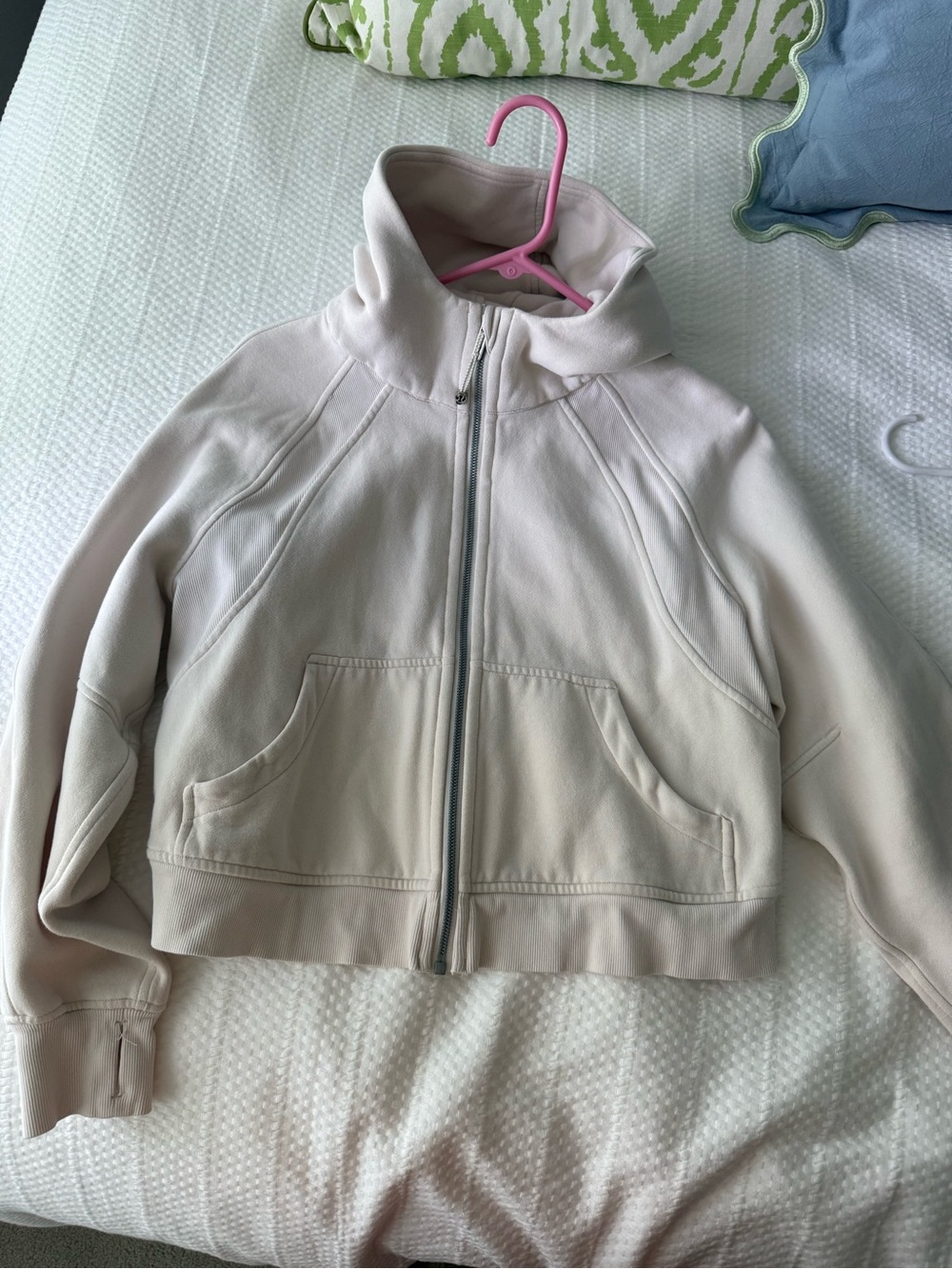 Lululemon zip-up scuba